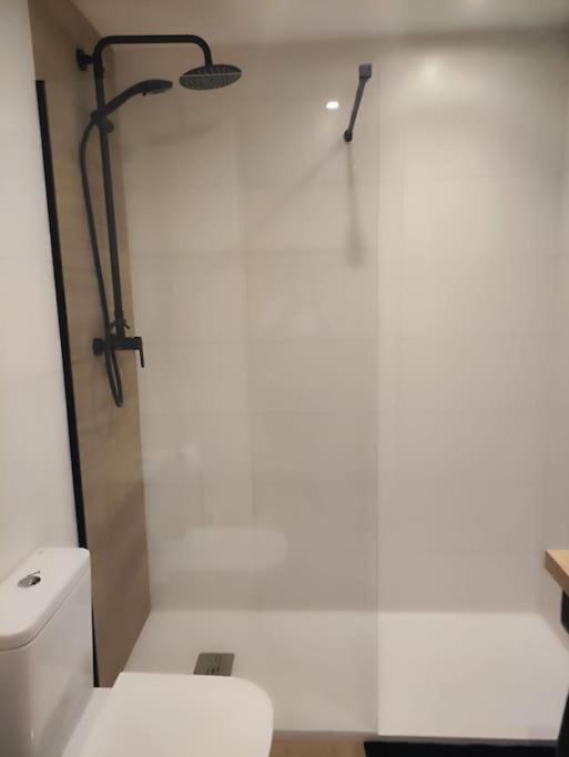 Apto Residencial En Roses Apartment Ngoại thất bức ảnh
