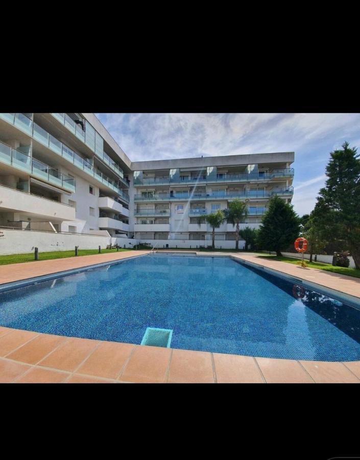 Apto Residencial En Roses Apartment Ngoại thất bức ảnh